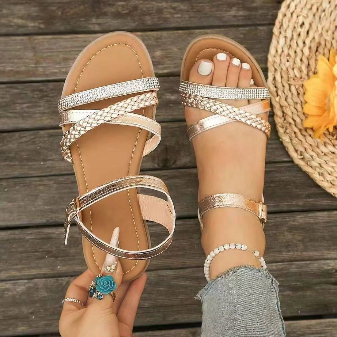 Aijiangluo Women's New Fashion Rhinestone Decorated Sandals, Bright Color Lightweight Versatile Open Toe Casual Dress Flat Sandals, Summer Vacation Style Braided Strap Woven Decor Wedge Heel Sandals, Suitable For Dating, Shopping, Commuting, Party, Beach
